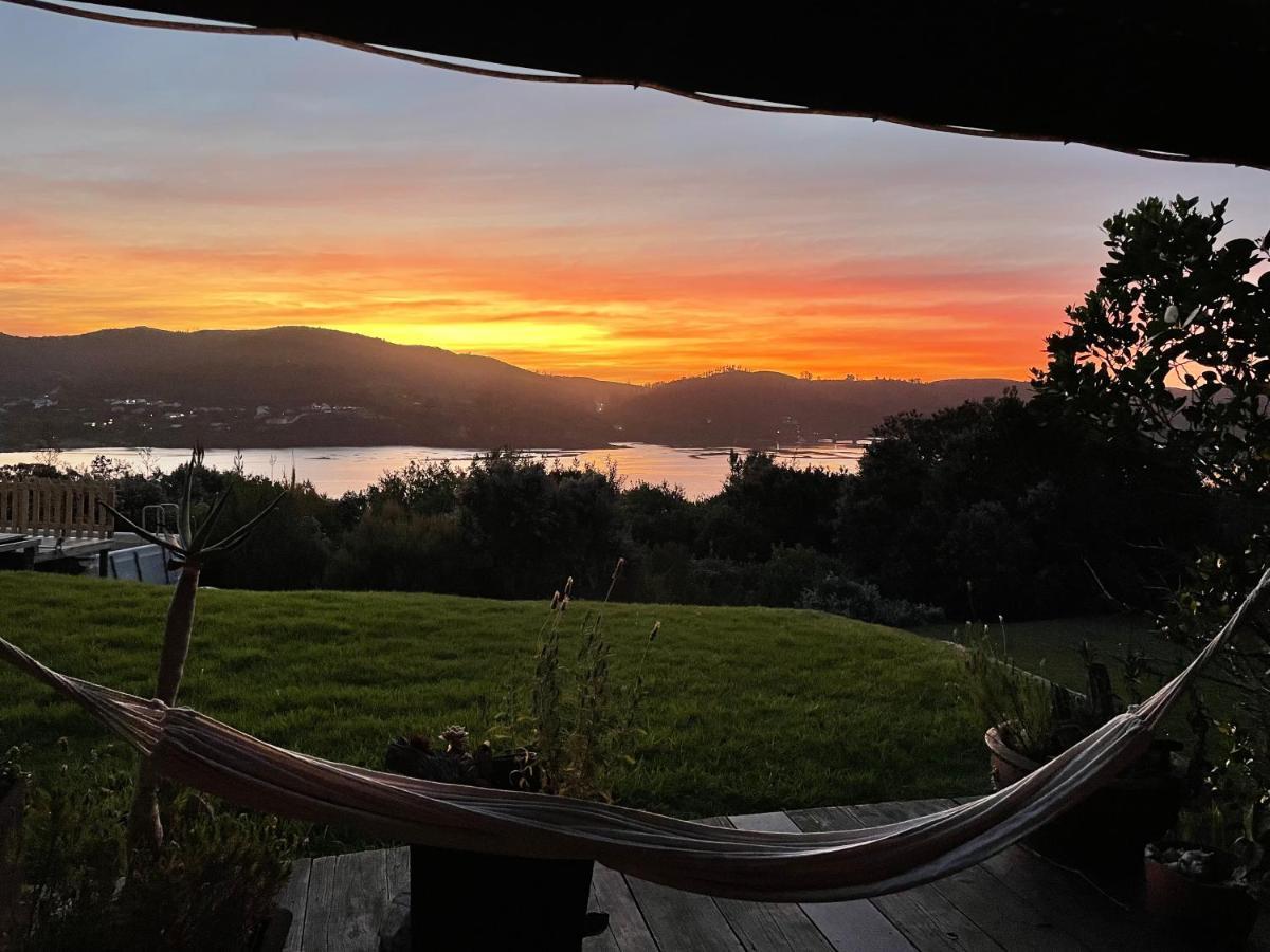 Moonriver Cottage, Prime Lagoon Views & Solar Power Knysna Bagian luar foto
