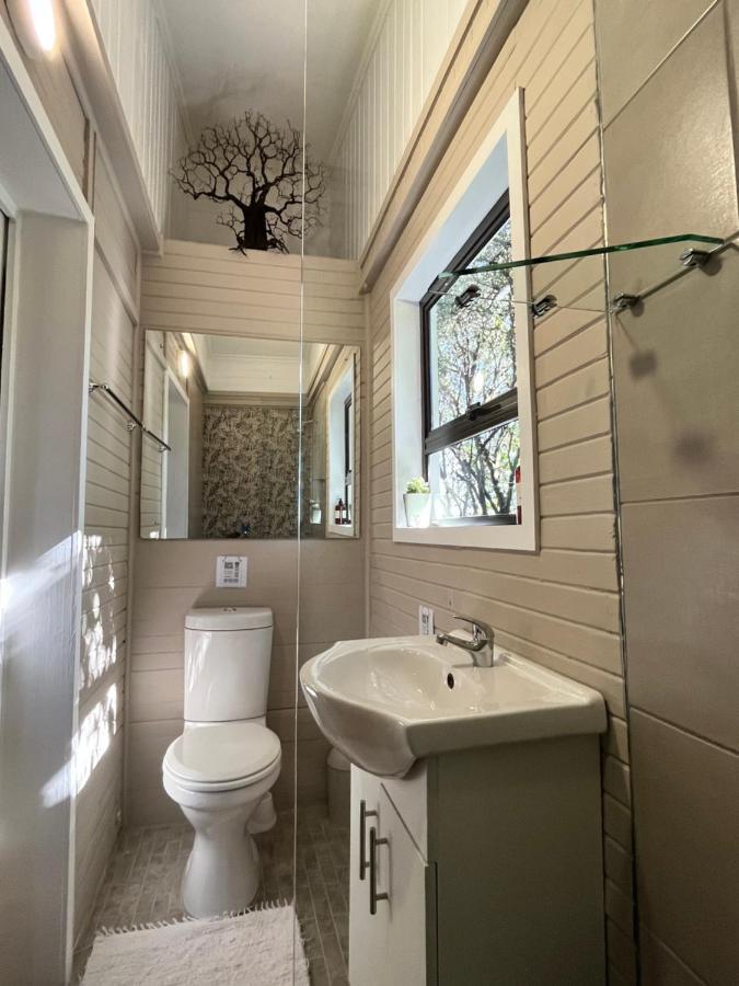 Moonriver Cottage, Prime Lagoon Views & Solar Power Knysna Bagian luar foto