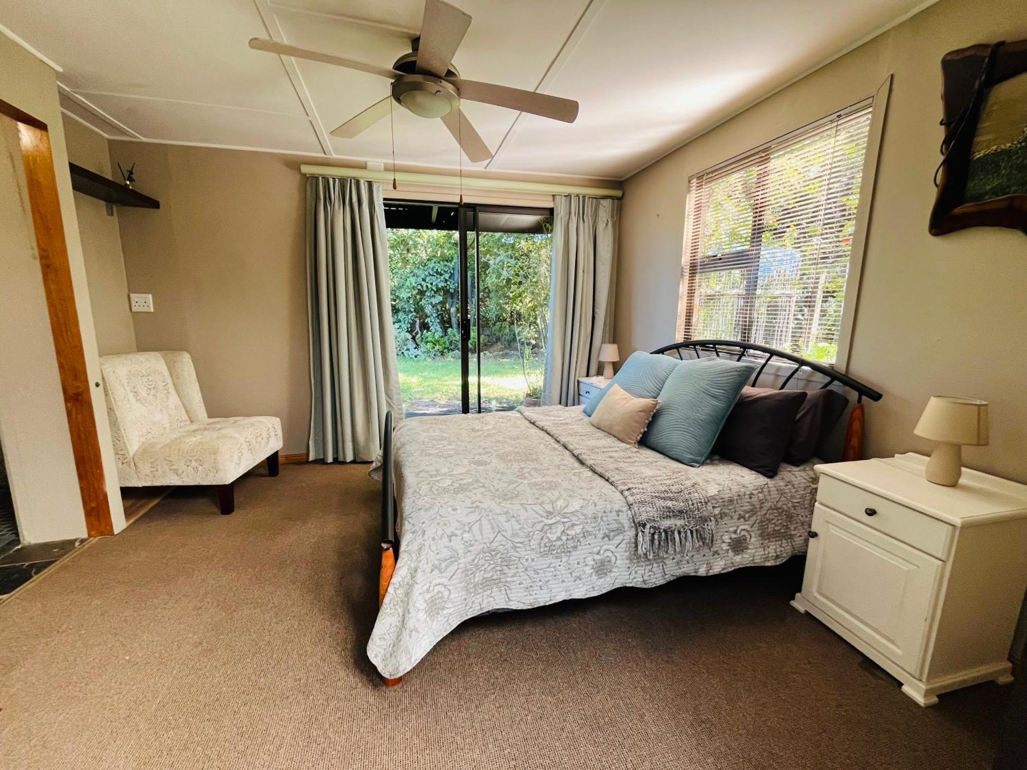 Moonriver Cottage, Prime Lagoon Views & Solar Power Knysna Bagian luar foto