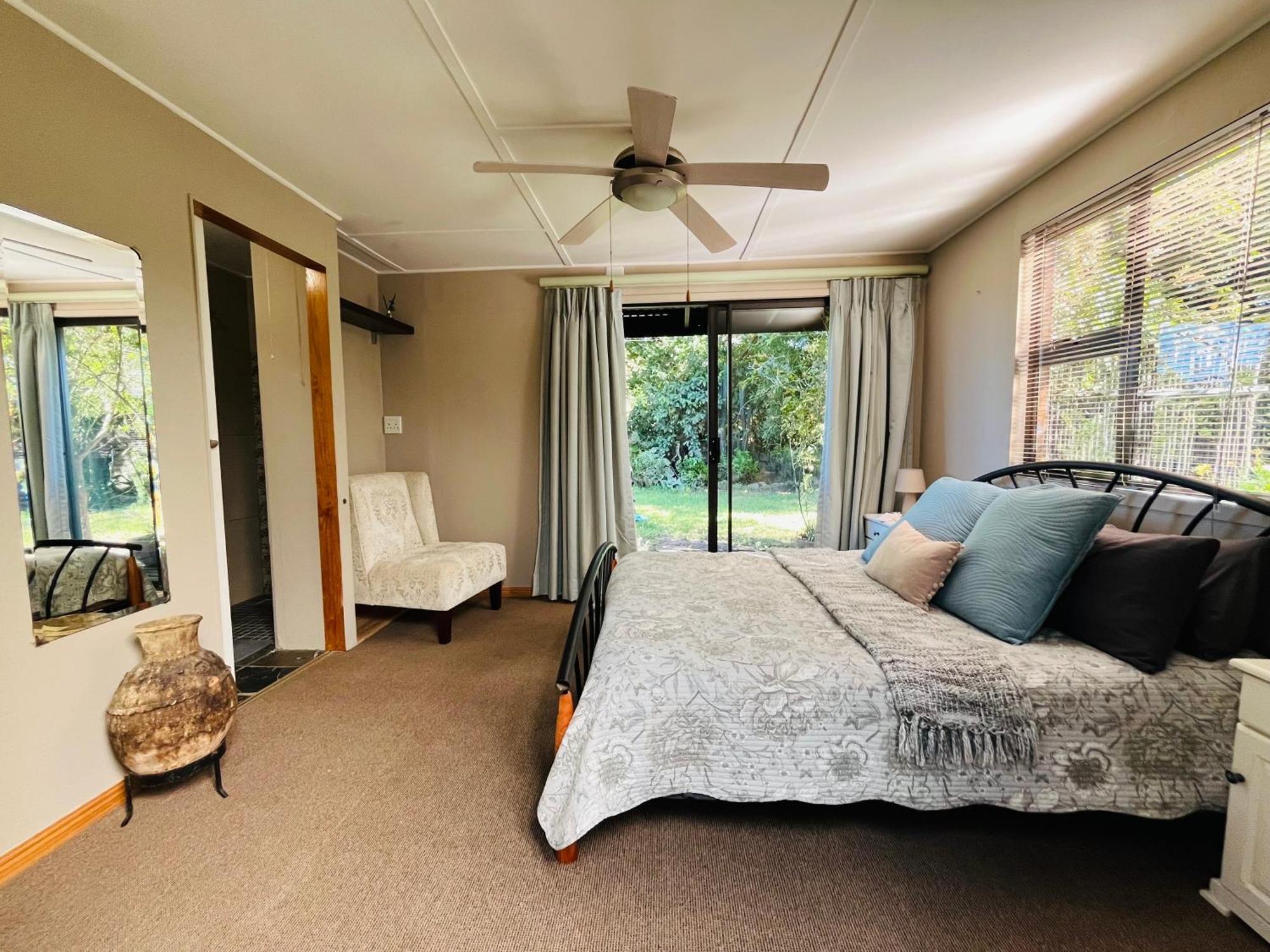 Moonriver Cottage, Prime Lagoon Views & Solar Power Knysna Bagian luar foto